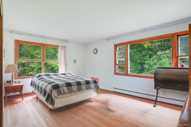 142 Westchester Avenue, Buchanan, NY 10511