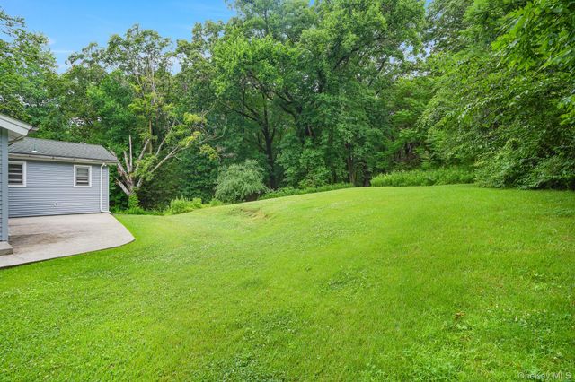 142 Westchester Avenue, Buchanan, NY 10511