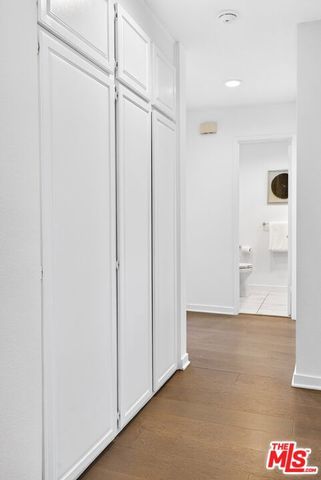 848 Lincoln Boulevard N, Santa Monica, CA 90403