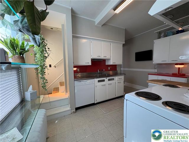 1527 West Turner Street, Allentown City, PA 18102