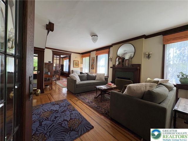 1527 West Turner Street, Allentown City, PA 18102