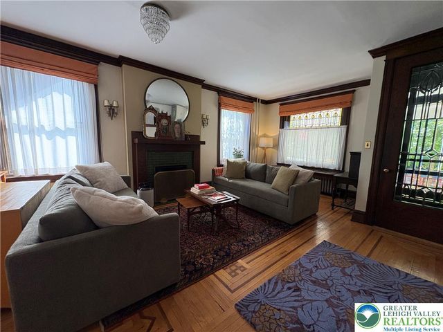 1527 West Turner Street, Allentown City, PA 18102