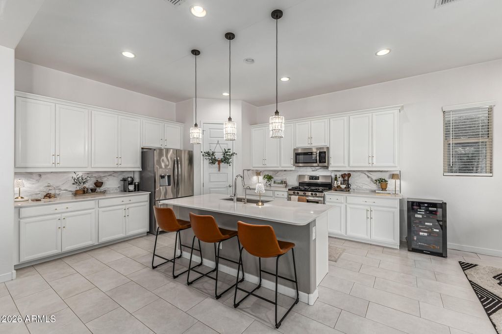 Image 17 of property listing at 19628 W FLOWER Street, Buckeye, AZ 85396