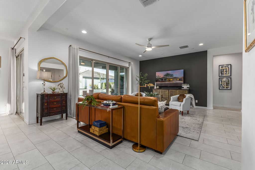 Image 22 of property listing at 19628 W FLOWER Street, Buckeye, AZ 85396