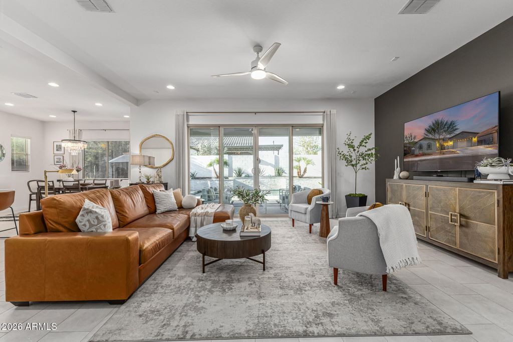 Image 3 of property listing at 19628 W FLOWER Street, Buckeye, AZ 85396