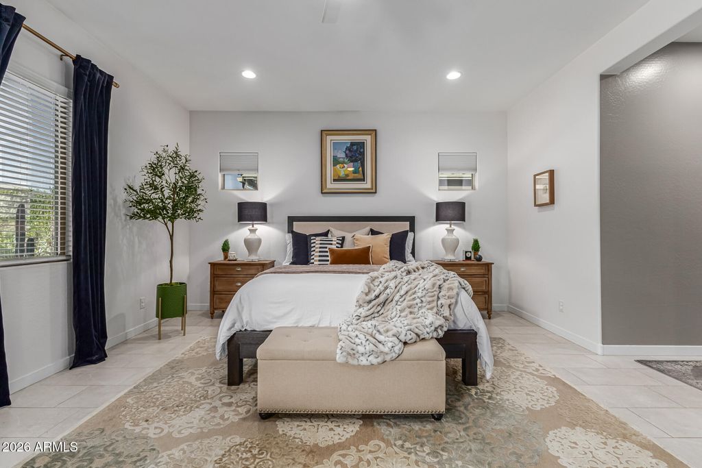 Image 32 of property listing at 19628 W FLOWER Street, Buckeye, AZ 85396