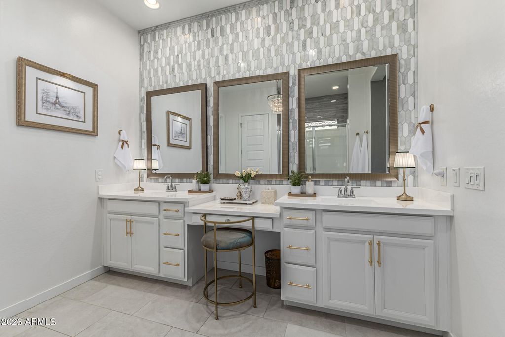 Image 36 of property listing at 19628 W FLOWER Street, Buckeye, AZ 85396