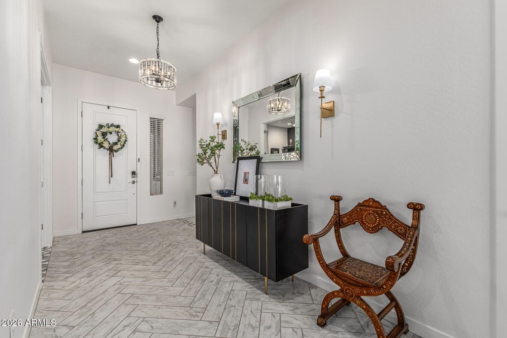 Image 9 of property listing at 19628 W FLOWER Street, Buckeye, AZ 85396