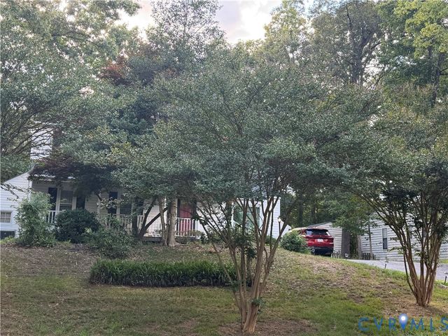 1500 Stone River Rd, Chesterfield, VA 23235