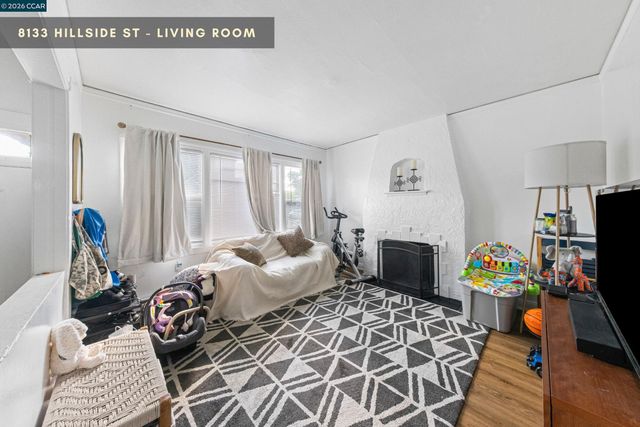 2353 82nd Ave, Oakland, CA 94605