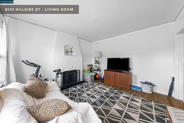 2353 82nd Ave, Oakland, CA 94605
