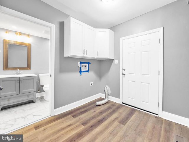 302 JONES AVE, Burlington, NJ 08016