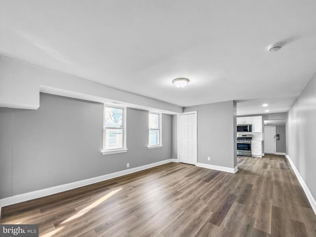 302 JONES AVE, Burlington, NJ 08016