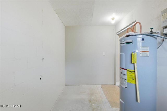 1719 Western Road, South Daytona, FL 32119