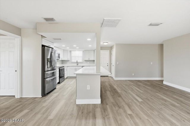 1719 Western Road, South Daytona, FL 32119