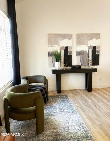 8609 W VOGEL Avenue, Peoria, AZ 85345