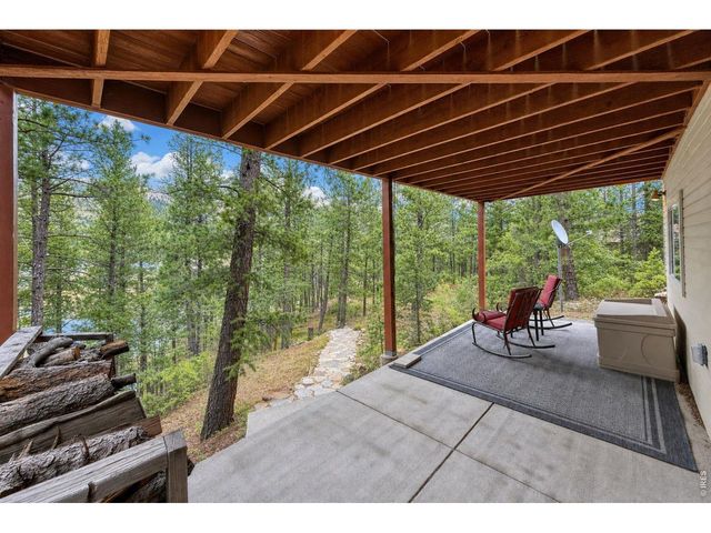 745 Hickory Dr, Lyons, CO 80540