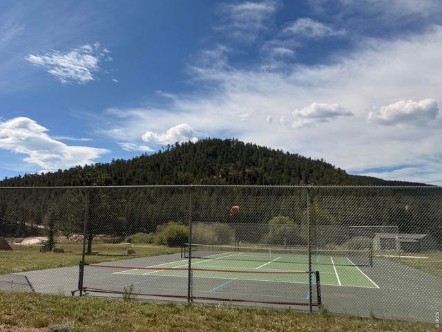 745 Hickory Dr, Lyons, CO 80540