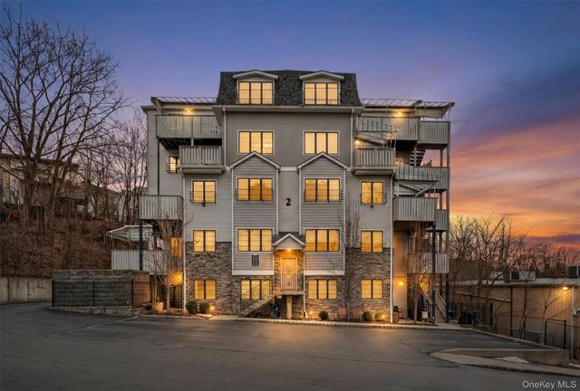 2 Kerestier Court 301, Monroe, NY 10950