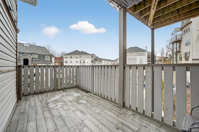 2 Kerestier Court 301, Monroe, NY 10950