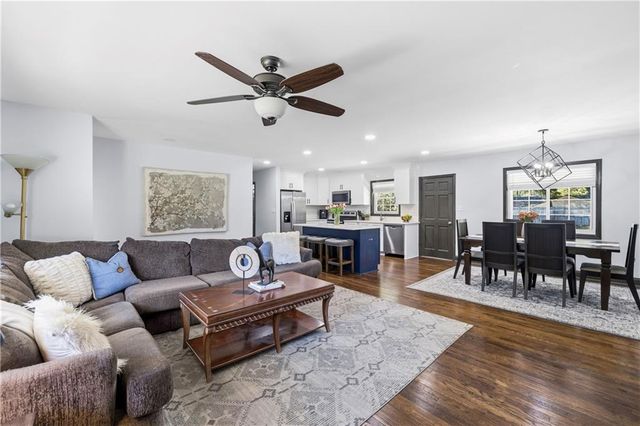 524 Sybil Lane SE, Marietta, GA 30067