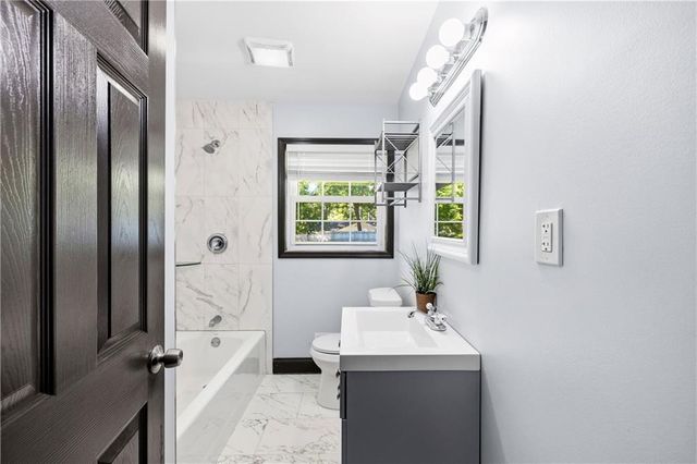 524 Sybil Lane SE, Marietta, GA 30067