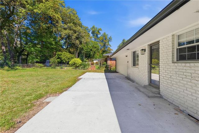 524 Sybil Lane SE, Marietta, GA 30067