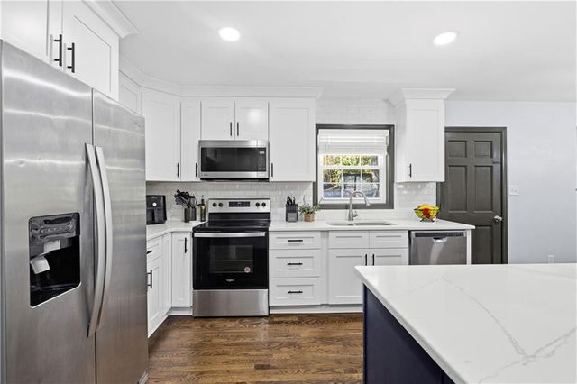 524 Sybil Lane SE, Marietta, GA 30067