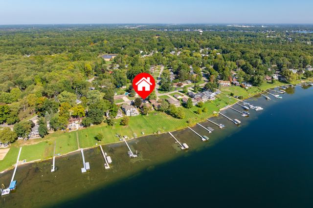 10661 Sudan Street, Portage, MI 49002