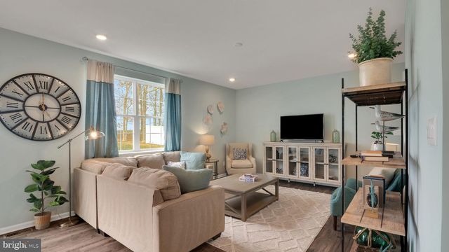 519 MERMAID DR, Barnegat, NJ 08005