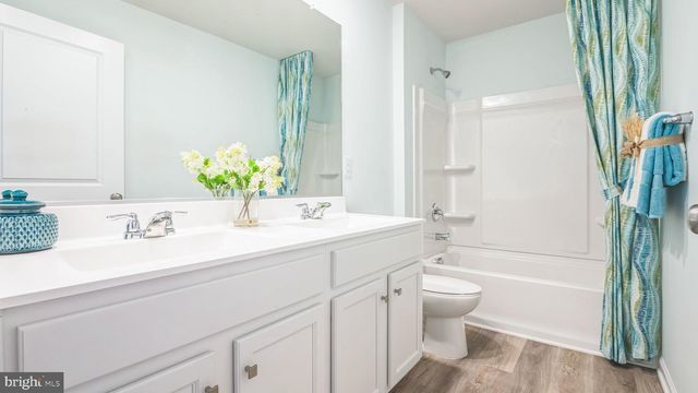 519 MERMAID DR, Barnegat, NJ 08005