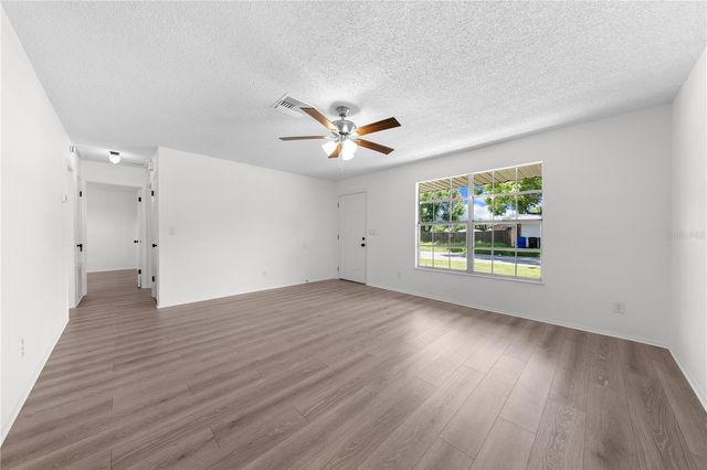 1612 16TH STREET, St Cloud, FL 34769