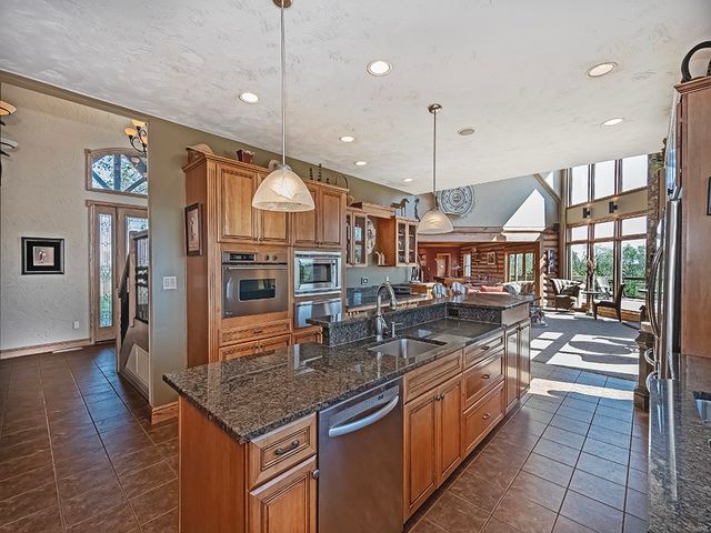 166 McKay Rd, Clinton Twp, PA 16056