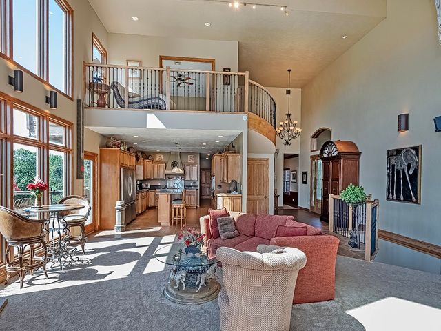 166 McKay Rd, Clinton Twp, PA 16056