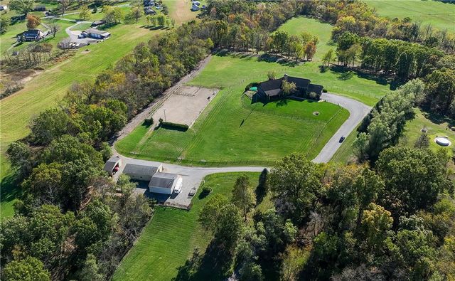 166 McKay Rd, Clinton Twp, PA 16056