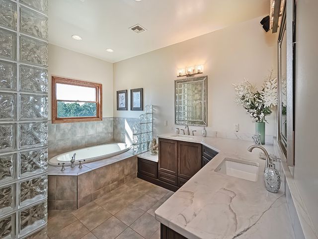 166 McKay Rd, Clinton Twp, PA 16056