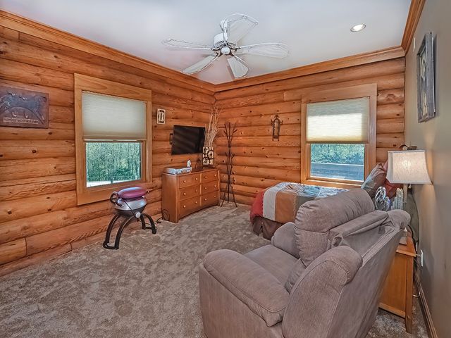 166 McKay Rd, Clinton Twp, PA 16056