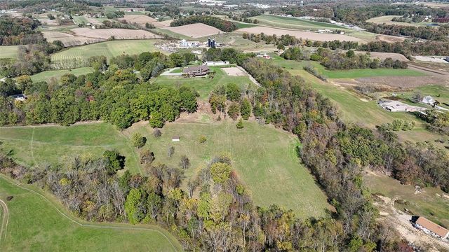 166 McKay Rd, Clinton Twp, PA 16056