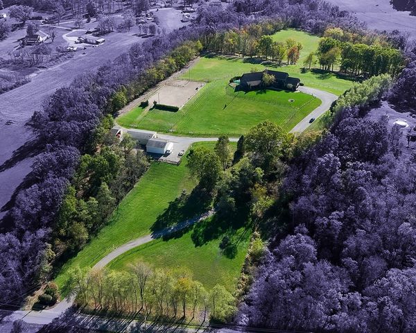 166 McKay Rd, Clinton Twp, PA 16056