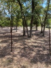 123 Oak Forest CT, Cedar Creek, TX 78612