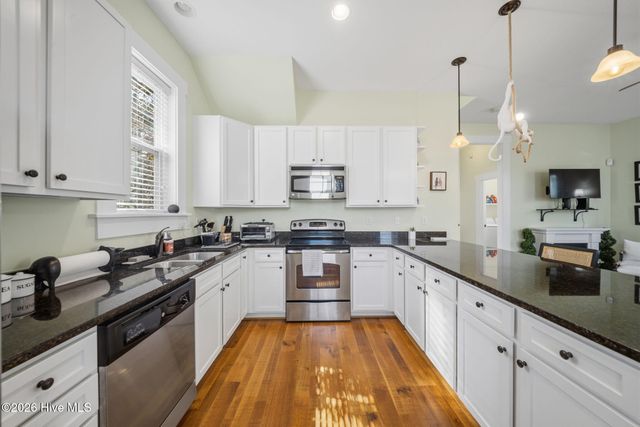 807 Meadowsweet Lane, Leland, NC 28451