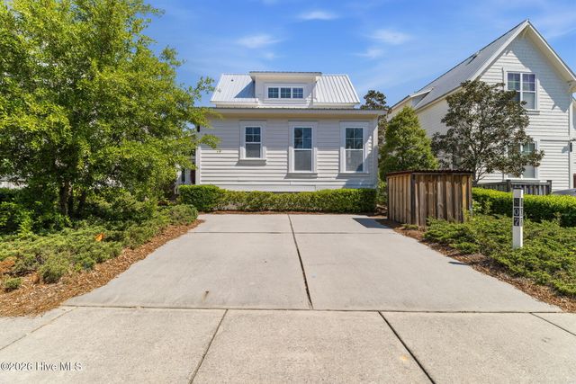 807 Meadowsweet Lane, Leland, NC 28451