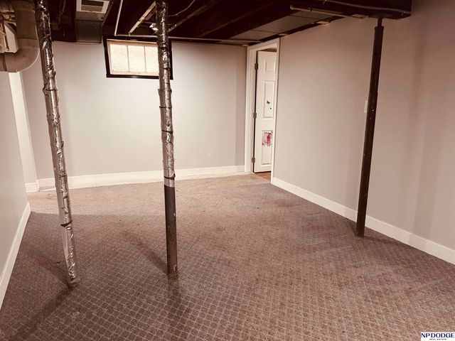 2513 I Street, Omaha, NE 68107