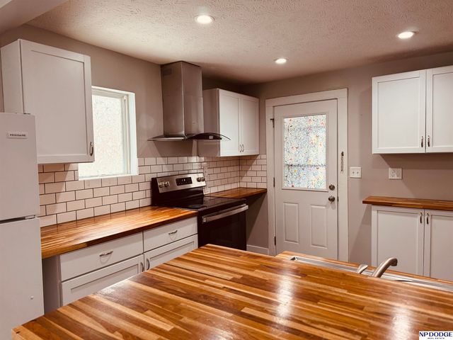 2513 I Street, Omaha, NE 68107