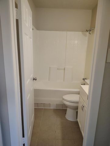 242 Bolden Street, Houston, TX 77029