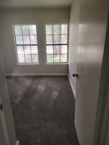 242 Bolden Street, Houston, TX 77029