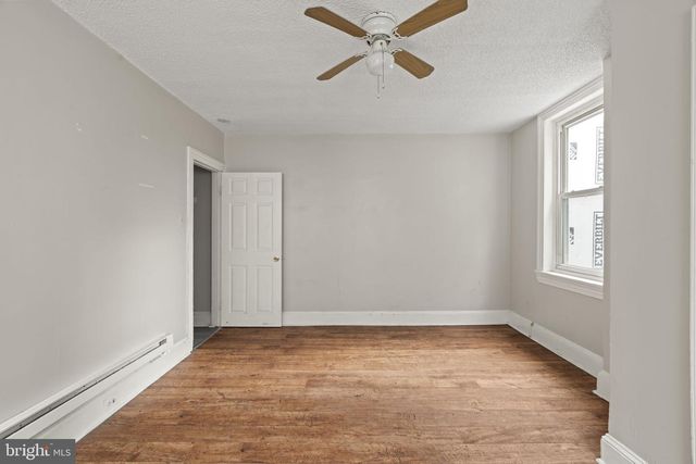 7016 WOODLAND AVE, Philadelphia, PA 19142