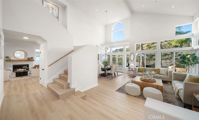 6727 E Pinnacle Pointe, Orange, CA 92869