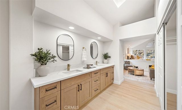 6727 E Pinnacle Pointe, Orange, CA 92869