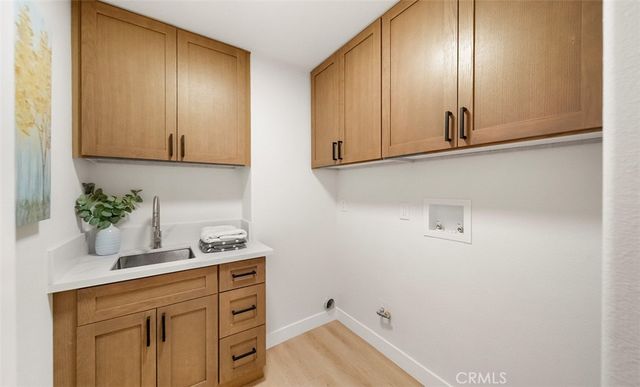 6727 E Pinnacle Pointe, Orange, CA 92869